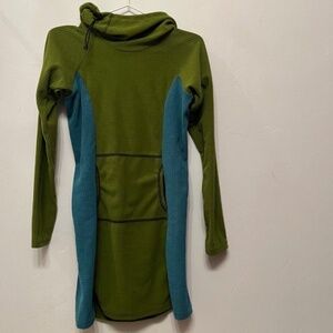 Brand New Melanzana Women's XS Blue Green Ski Mid Layer Fleece Micro Grid Dress
